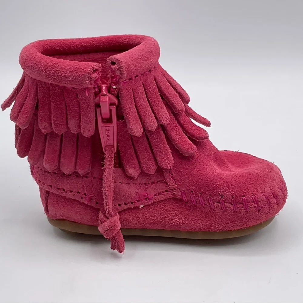 Minnetonka Baby Girl Size 1 Double Fringe Moccasins Shoes Hot Pink Rubber Sole